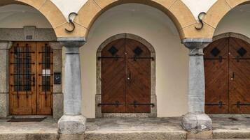 ์๋ฐ ์์ค ์ ๋ฉด