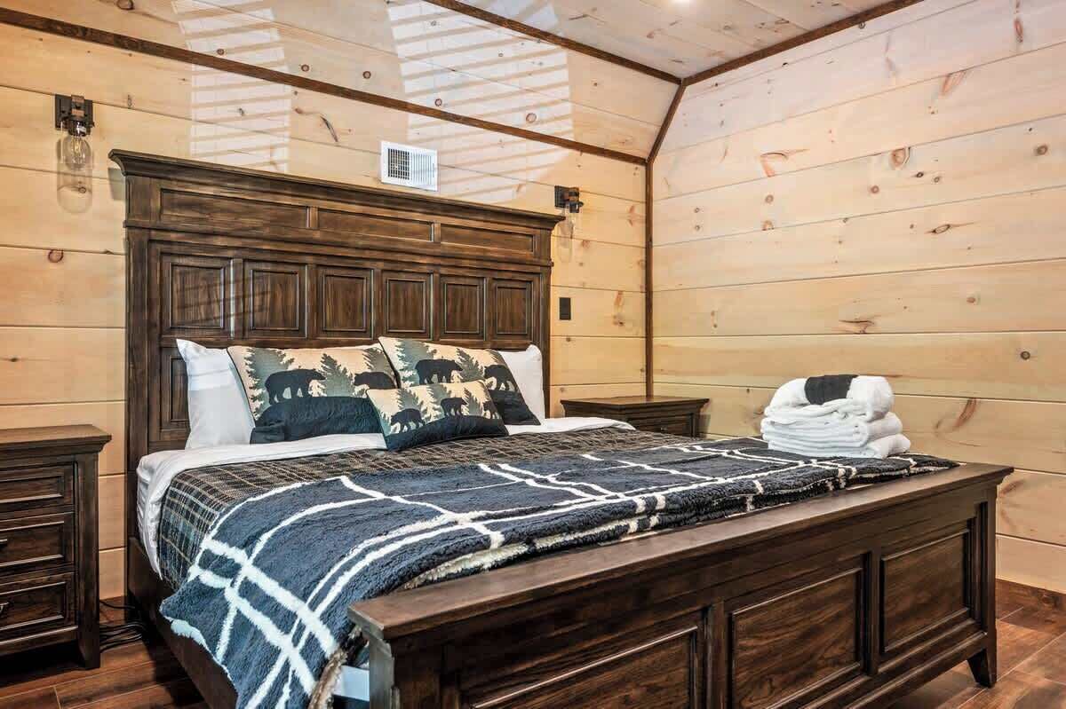 3 Schlafzimmer, Schreibtisch, Bügeleisen/Bügelbrett, WLAN