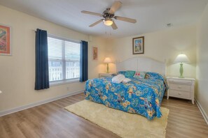 2 slaapkamers, een strijkplank/strijkijzer, gratis wifi, beddengoed