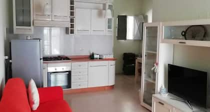 AT YOUR HOME-detached house on two floors in the center of Canosa di Puglia