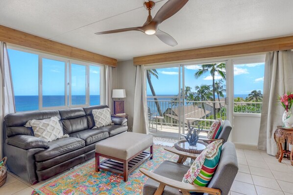 TV - Panoramic Ocean Views at Sunset Kahili 201 (Po'ipu)