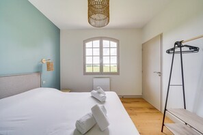 3 chambres, bureau, fer et planche à repasser, Wi-Fi