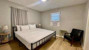 1 quarto, ferros/tábuas de passar roupa, Wi-Fi, roupa de cama