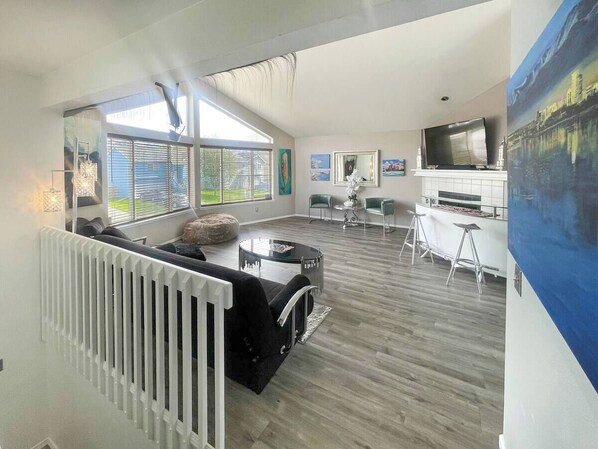 Interior - Stylish Urban Retreat with Deck (Anchorage)