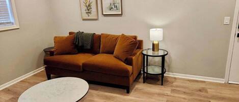 Téléviseur, bureau