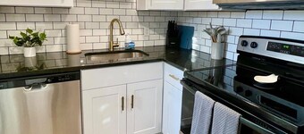 Pet-Friendly Gem near Blackstone and UNMC