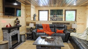 Smart-TV, Kamin, Videospiele, Arbeitsbereiche