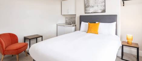 Skrivebord, Wi-Fi, sengetøj