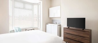 Host & Stay | Clifton Studio 5