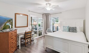 4 bedrooms, free WiFi, bed sheets