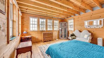 House (1 Bedroom) | Interior