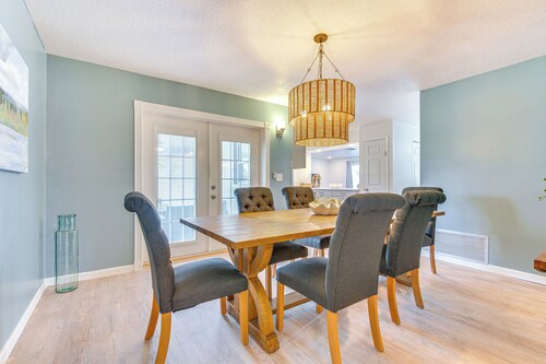 Pelican Beach Retreat! Family Home on Space Coast