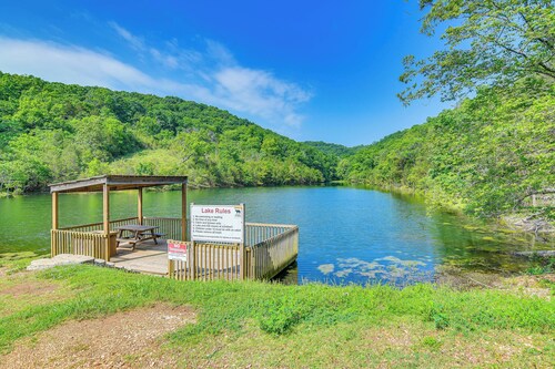 Hike & Leaf Peep! Condo 2 Mi to Silver Dollar City