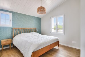 4 slaapkamers, een strijkplank/strijkijzer, gratis wifi