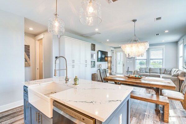 House (4 Bedrooms) | Interior - Galveston Getaway w/ Outdoor Bar: Walk to Beach! (Galveston)