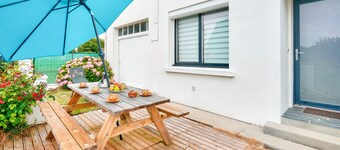 House for 6, Lesconil port and beach