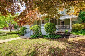 Apartment (1 Bedroom) | Interior - 2 Mi to Dtwn: Historic Lynchburg Apartment! (Lynchburg)