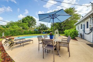 House (3 Bedrooms) | Front of property