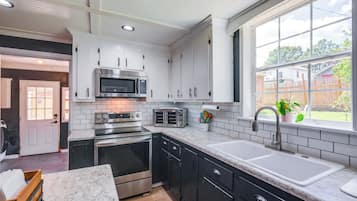 Rumah (4 Bedrooms) | Interior