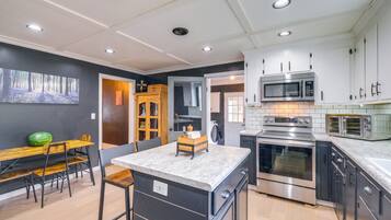 Rumah (4 Bedrooms) | Interior