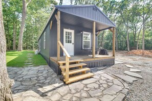 House (2 Bedrooms) | Front of property - Grove Cabin - Walk to Grand Lake o' the Cherokees! (Grove)