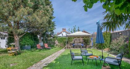 House+garden 200m from the sea in La Bernerie