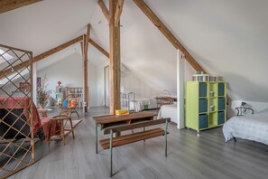 3 bedrooms, free WiFi