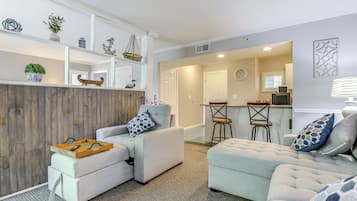 Apartment (0 Bedroom) | Interior