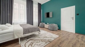 1 soverom, skrivebord, strykejern/-brett og wi-fi