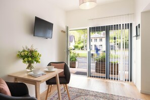 尊榮開放式客房 | 隔音、免費無線上網