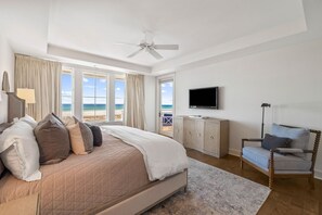 3 bedrooms, free WiFi, bed sheets - Book a Holiday Getaway Today! 30A Beaches! Community Pool and Fitness Center! (Watersound)