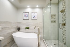 Condo, 2 Bedrooms | Bathroom | Towels, shampoo - Villa Gainey Ranch 2 Bedroom Condo by RedAwning (Scottsdale)