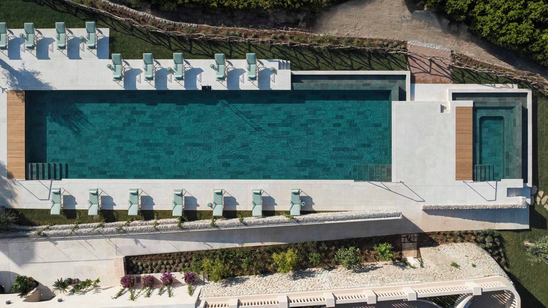 Seasonal outdoor pool