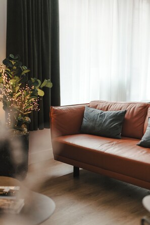 Smart TV, printers - The City: Perfect for Short and Long Term Stays! (Gent)