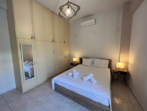 Apartment | 1 bedroom, iron/ironing board, free WiFi - Cozy 1 Bd Apt in Therisos with Balcony (Heraklion)