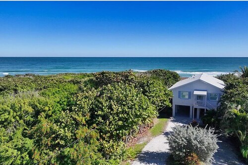 Direct Oceanfront Beach house on island