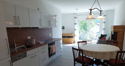 Helle, gemütliche, senioren- und behindertengerechte Ferienwohnung