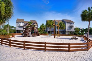 Children’s area - Heated Pool, Playground & Pickleball! (Port St Joe)