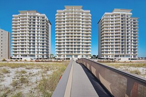 Exterior - Sandtastic - Summerwind 1004W (Navarre)