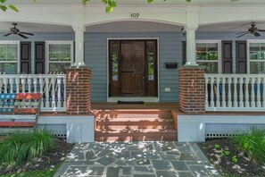 Exterior detail - Ocean City Gold Coast, Steps from Beach & Boardwalk! (Ocean City)