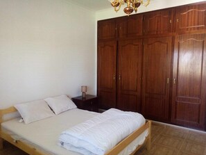 5 bedrooms, iron/ironing board, WiFi, bed sheets - Villa t5, Inoubliable, (Palmela)