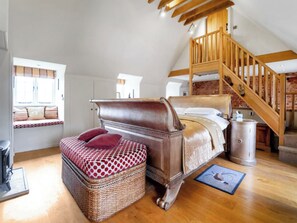 5 多间卧室、免费 WiFi、床单