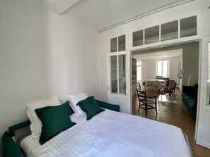 3 bedrooms - Appartement et Studio Hypercentre Terrasse au Calme (BIARRITZ)