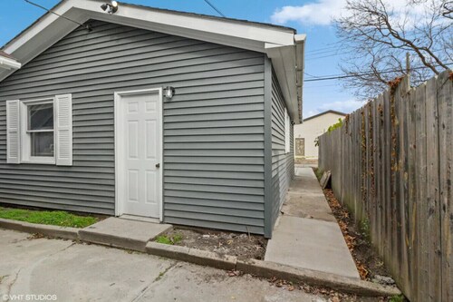 Modern & Classy 2BR in the Heart of Ottawa