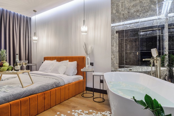 Exclusive Apartment | 2 bedrooms, blackout drapes, iron/ironing board, cribs/infant beds