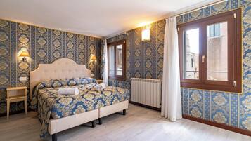 Classic-Doppelzimmer, Blick auf den Innenhof