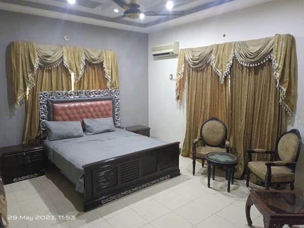 Dobbeltrom – deluxe | Lydisolert og wi-fi (inkludert)