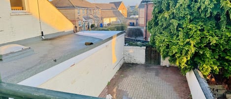 Maison, fumeur | 4 chambres