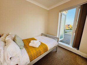 House, Smoking | 4 bedrooms - Hyperion in Newmarket (Newmarket)