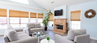 Gloria - Offshore Beach Club